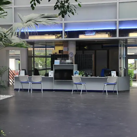 Les Thermes 3*